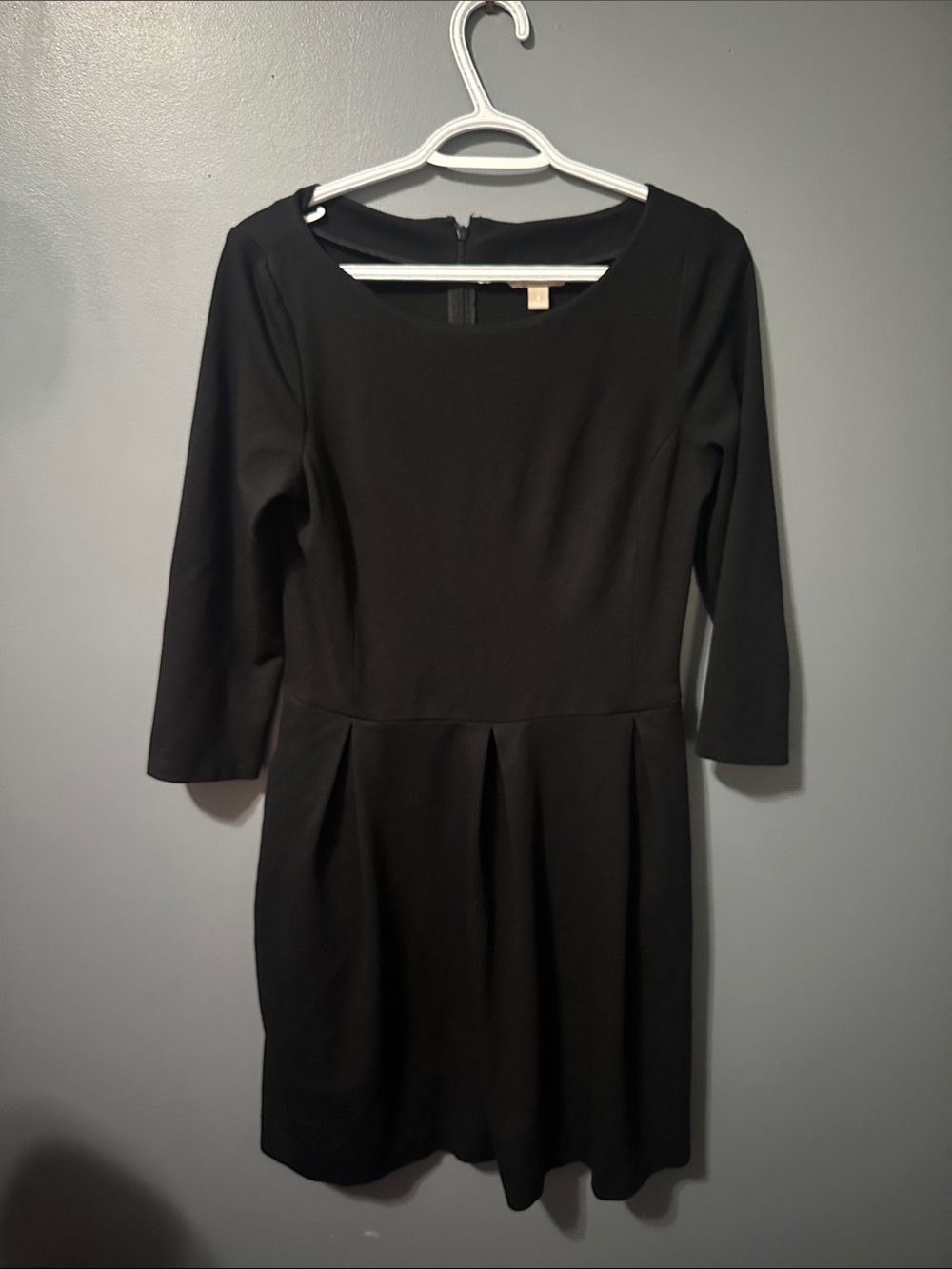 Banana Republic Black 3/4 Sleeve Fit-and-Flare Dress